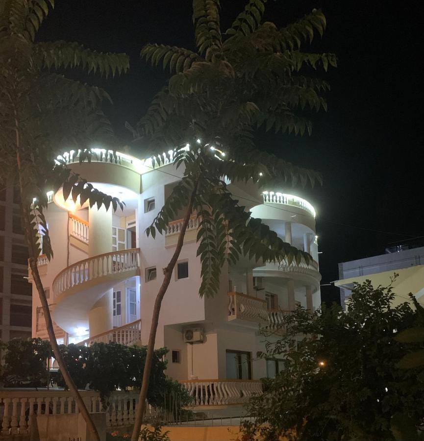 Apartments Delfin Ulcinj Bagian luar foto