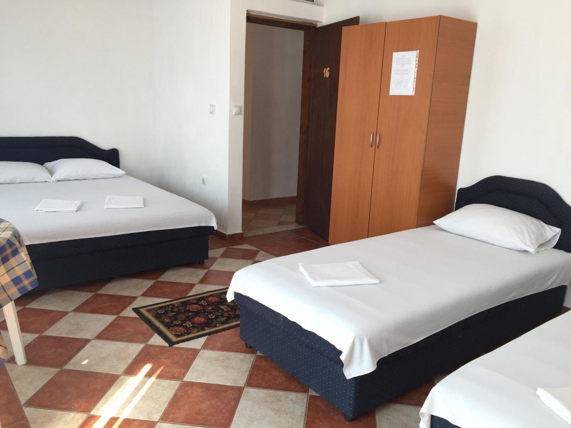Apartments Delfin Ulcinj Ruang foto